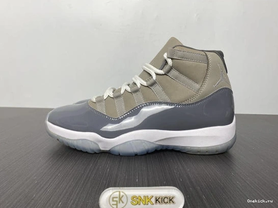 One Kick Grey Jordan 4071 11 378039- Cool Retro Sporty 1025